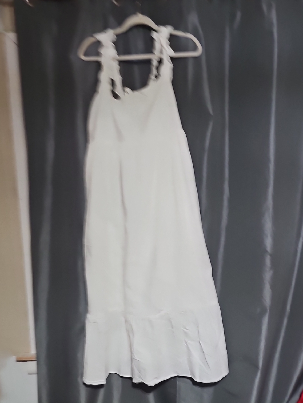 White Sleeveless Dress with Ruffled Straps